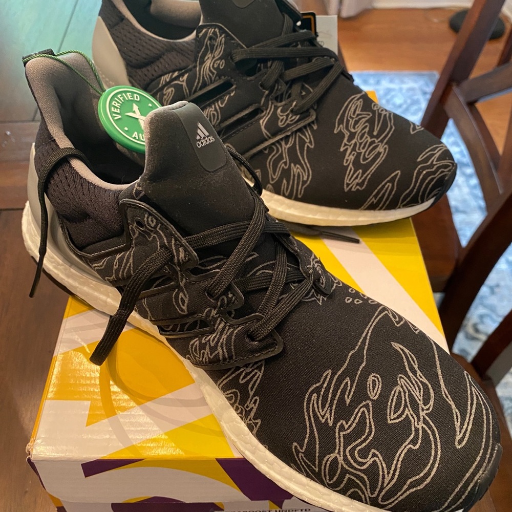Men’s Adidas Ultraboost size 7.5 - NIB!